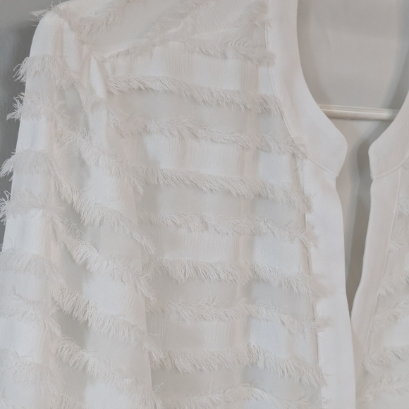 Alfani White Textured Blouse V-Neck Long Sleeve - Picture 12 of 16